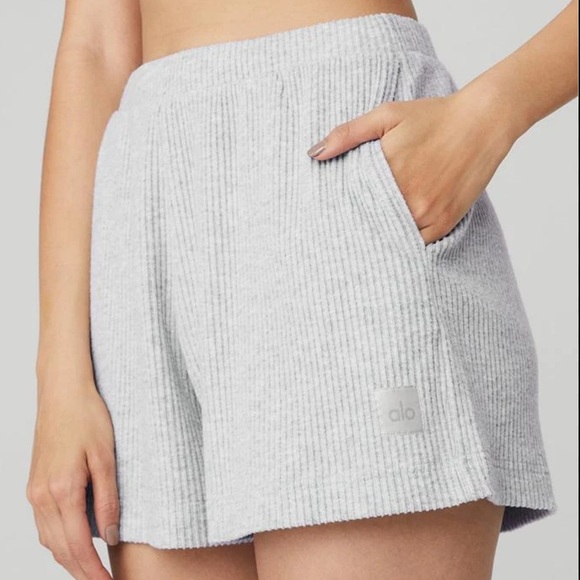 Alo Muse Set - Picture 9 of 9